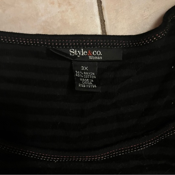 Style&Co Plus Size 3X long sleeve Breast Cancer Awareness shirt. Pink and Black - Picture 4 of 4